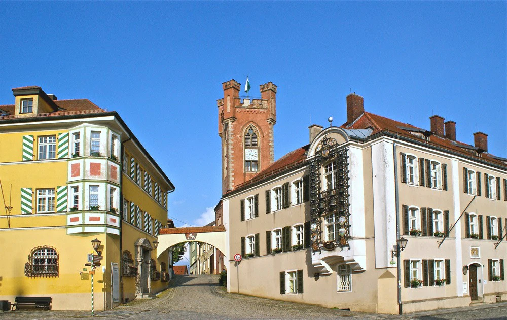  — © <a href="http://creativecommons.org/licenses/by-sa/3.0/de/legalcode" target="_blank">(CC-by-sa 3.0)</a> von <a href="http://de.wikipedia.org/wiki/Benutzer:Msuess" target="_blank">Matthias Süß</a>