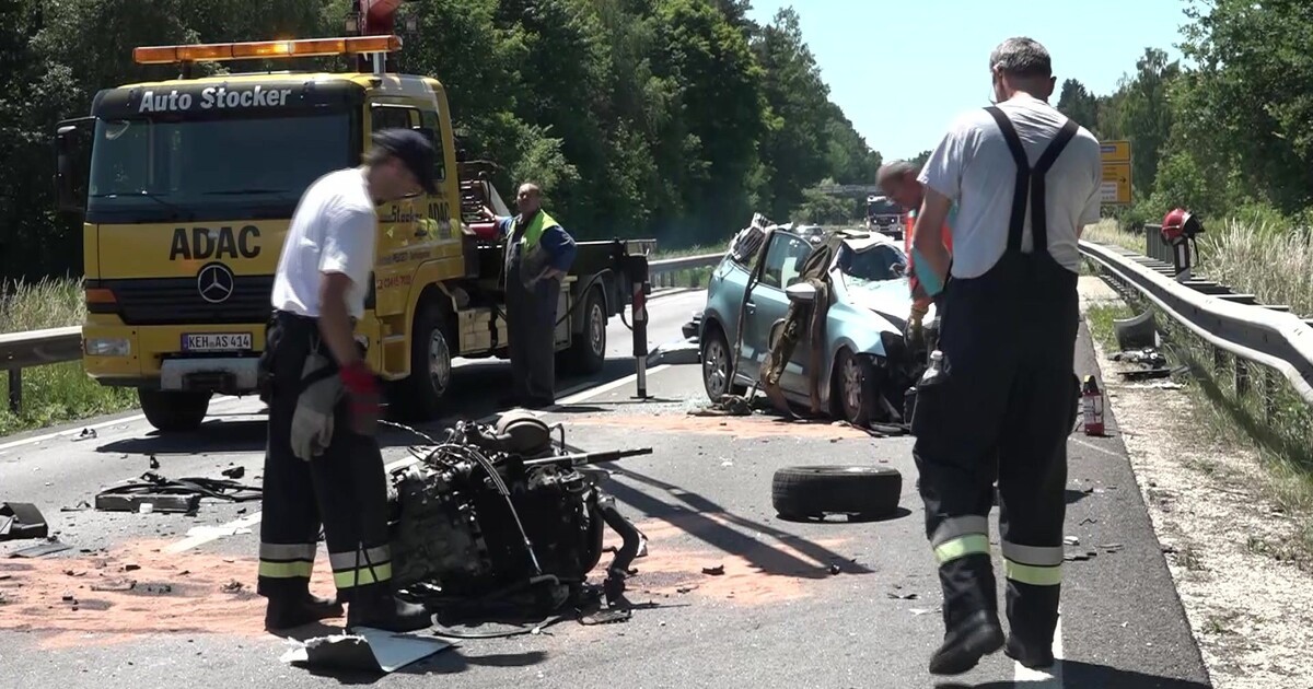 Neustadt Schwerer Unfall auf B16 TVA