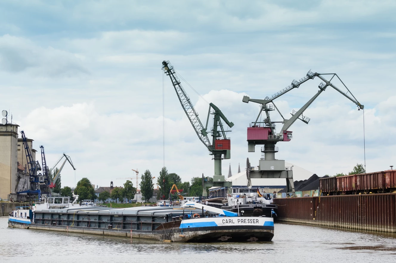 — © bayernhafen Regensburg / Ingo Maschauer
