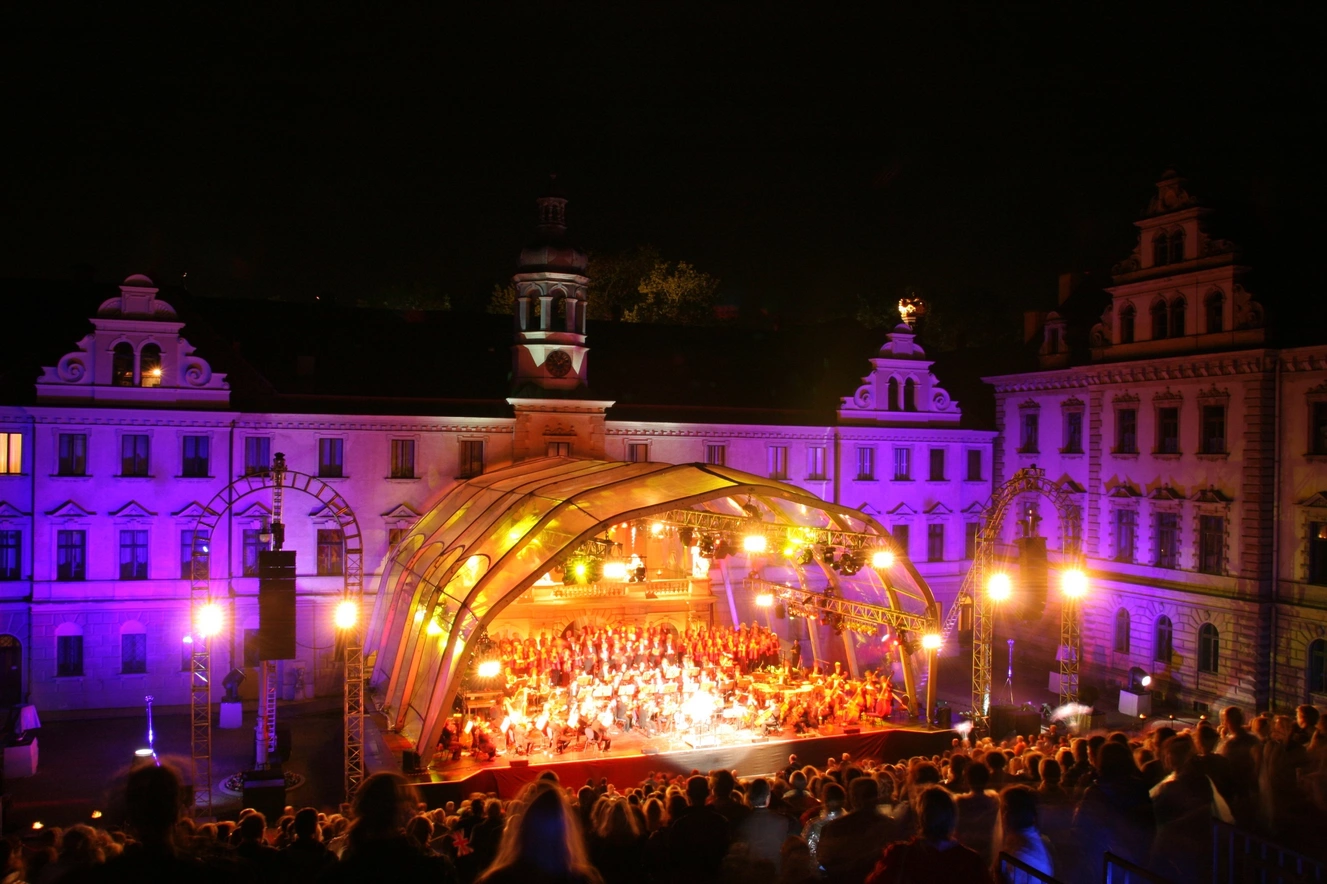  — © Odeon Concerte Regensburg