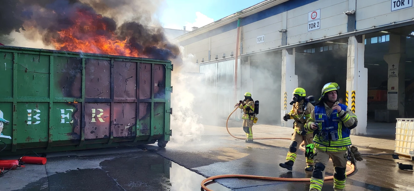  — © Berufsfeuerwehr Regensburg