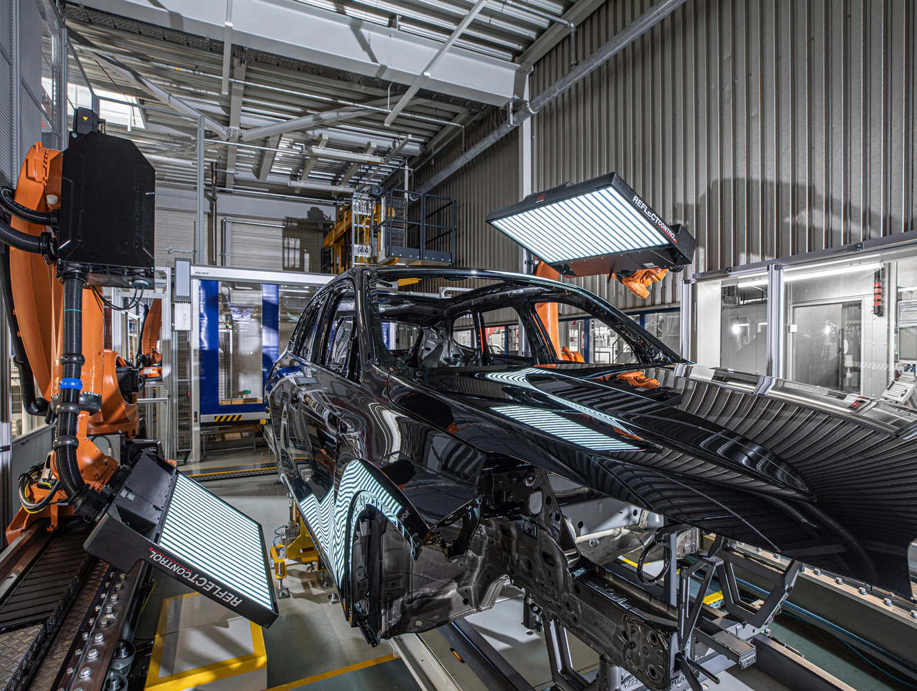  — © BMW Werk Regensburg