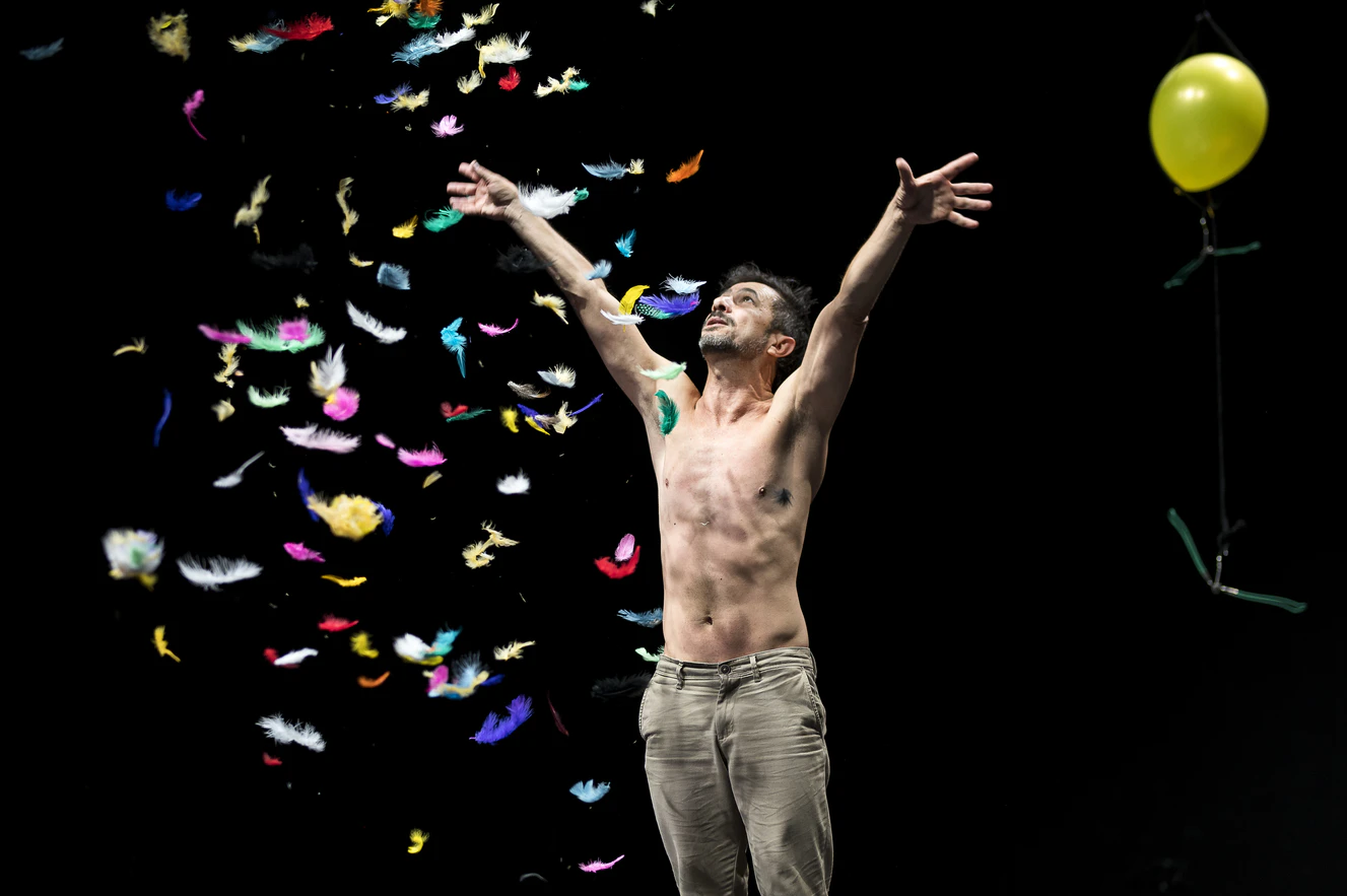 — © Theater Regensburg