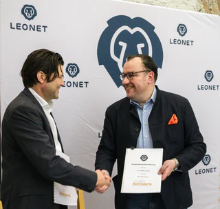  — © LEONET GmbH