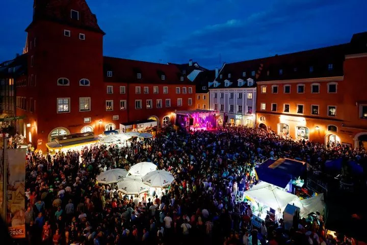 — © Bilddokumentation Stadt Regensburg